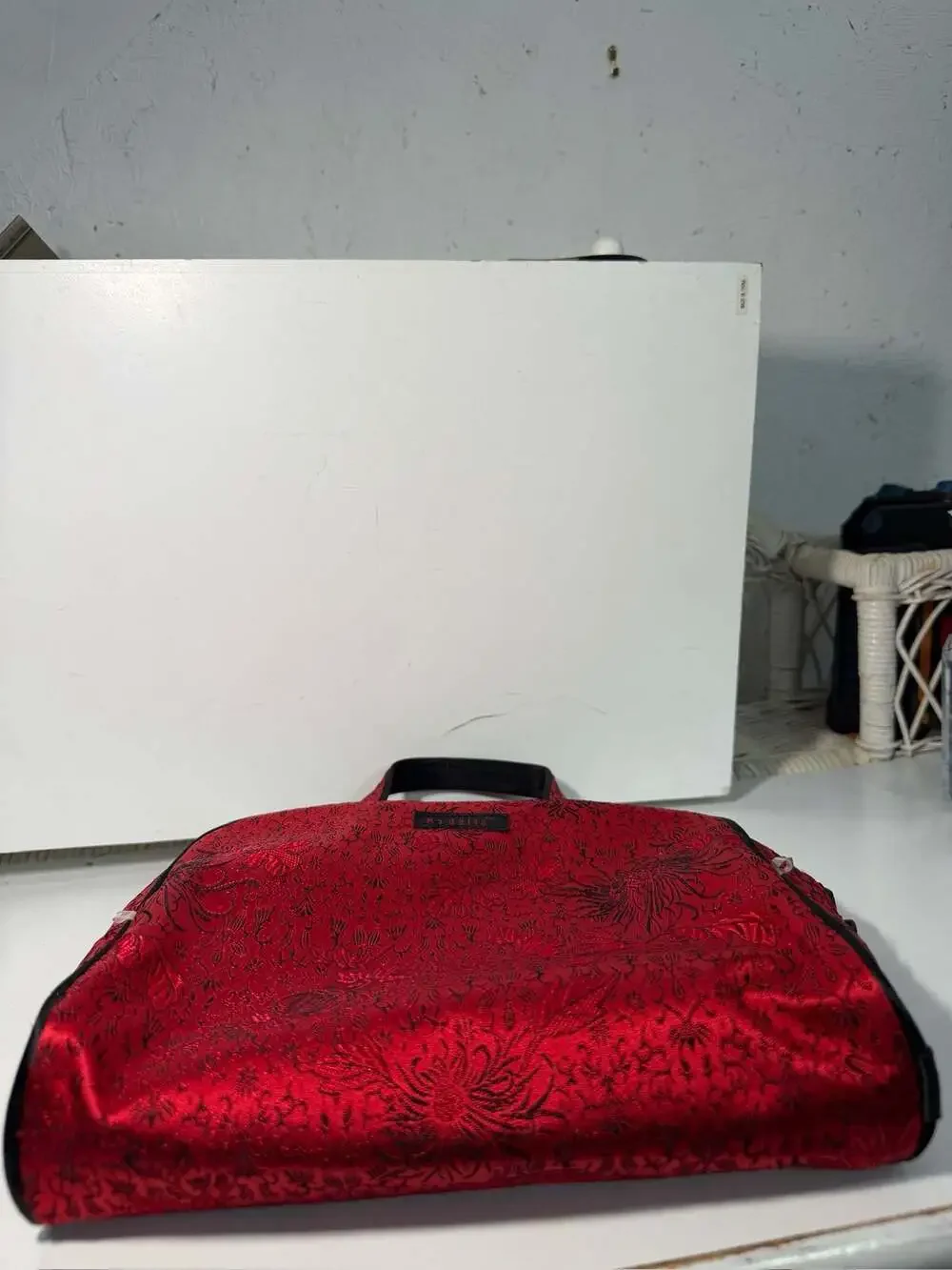 Modella Red Floral Brocade Cosmetic Makeup Bag Set